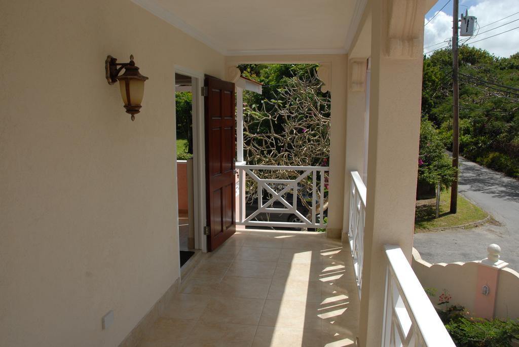 Sandy Bliss Condominiums Сейнт Джеймс Стая снимка