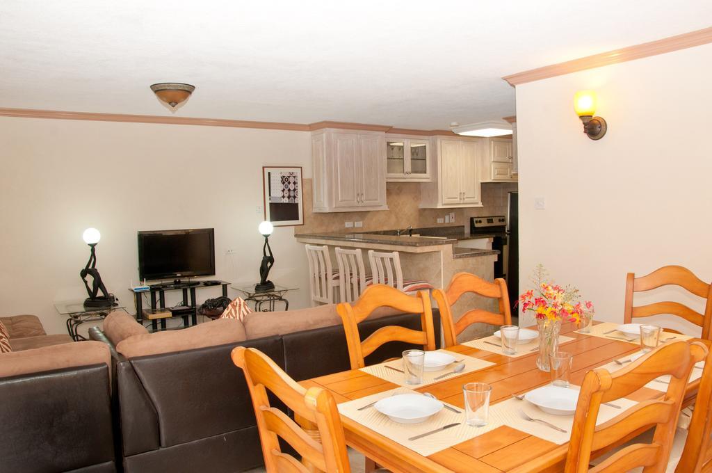 Sandy Bliss Condominiums Сейнт Джеймс Стая снимка
