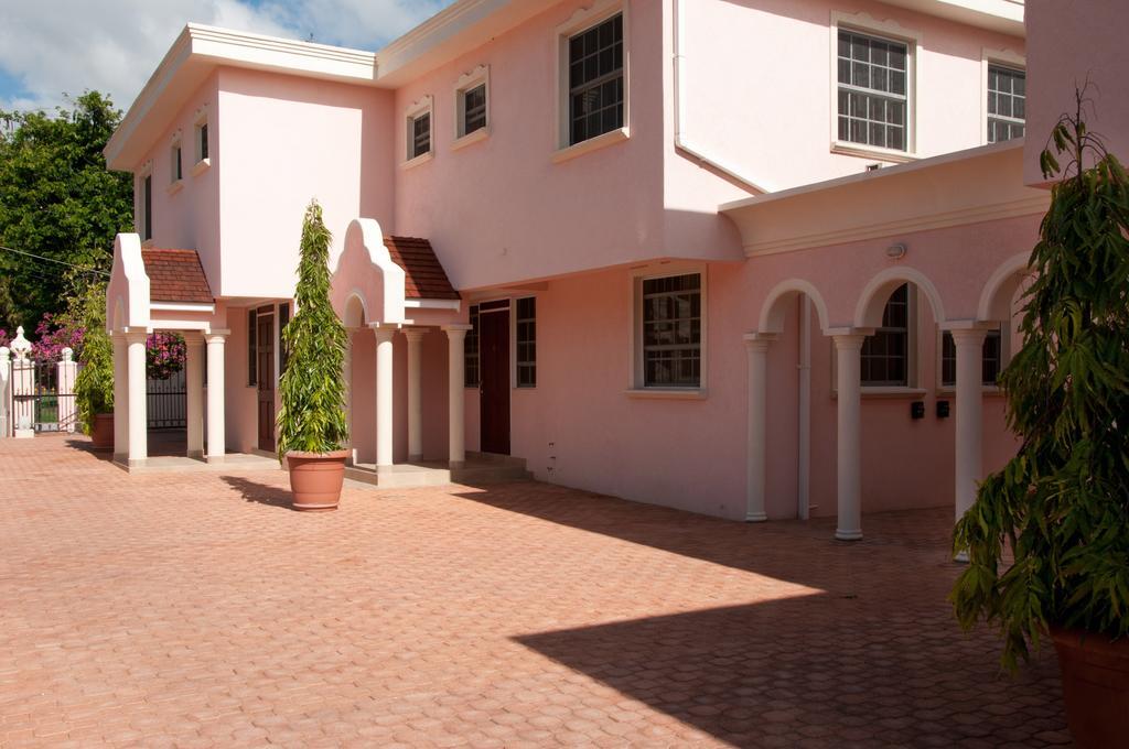 Sandy Bliss Condominiums Сейнт Джеймс Екстериор снимка